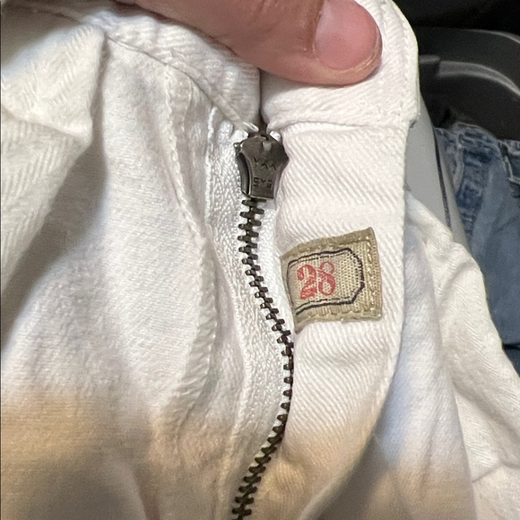 RALPH LAUREN WHITE HIGH RISE FLARE JEANS SIZE 28 - Picture 11 of 17